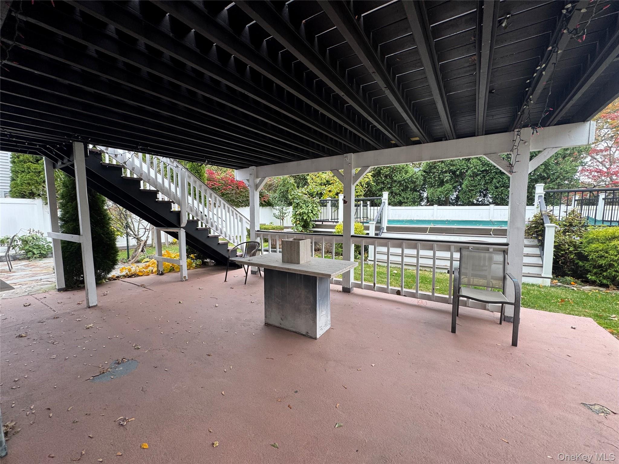 #7 photo, 6A James Street, Huntington Station , NY 11746