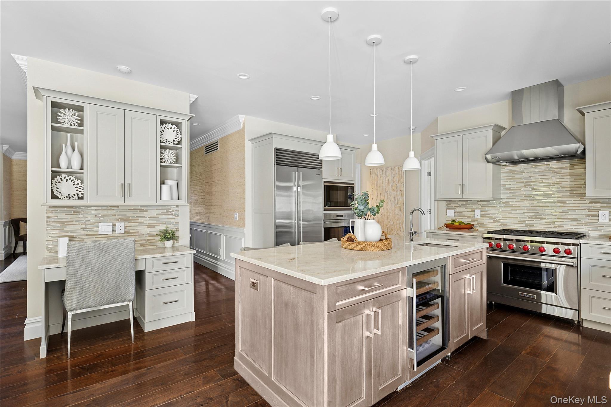 #10 photo, 34 Post Fields Lane, Quogue , NY 11959