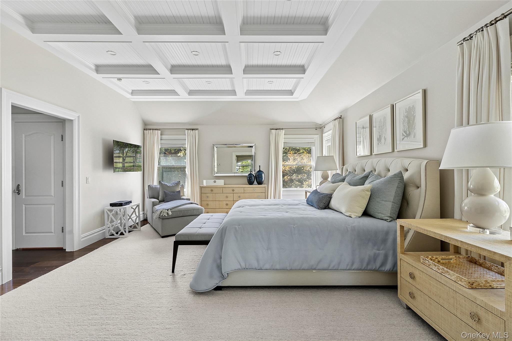 #18 photo, 34 Post Fields Lane, Quogue , NY 11959