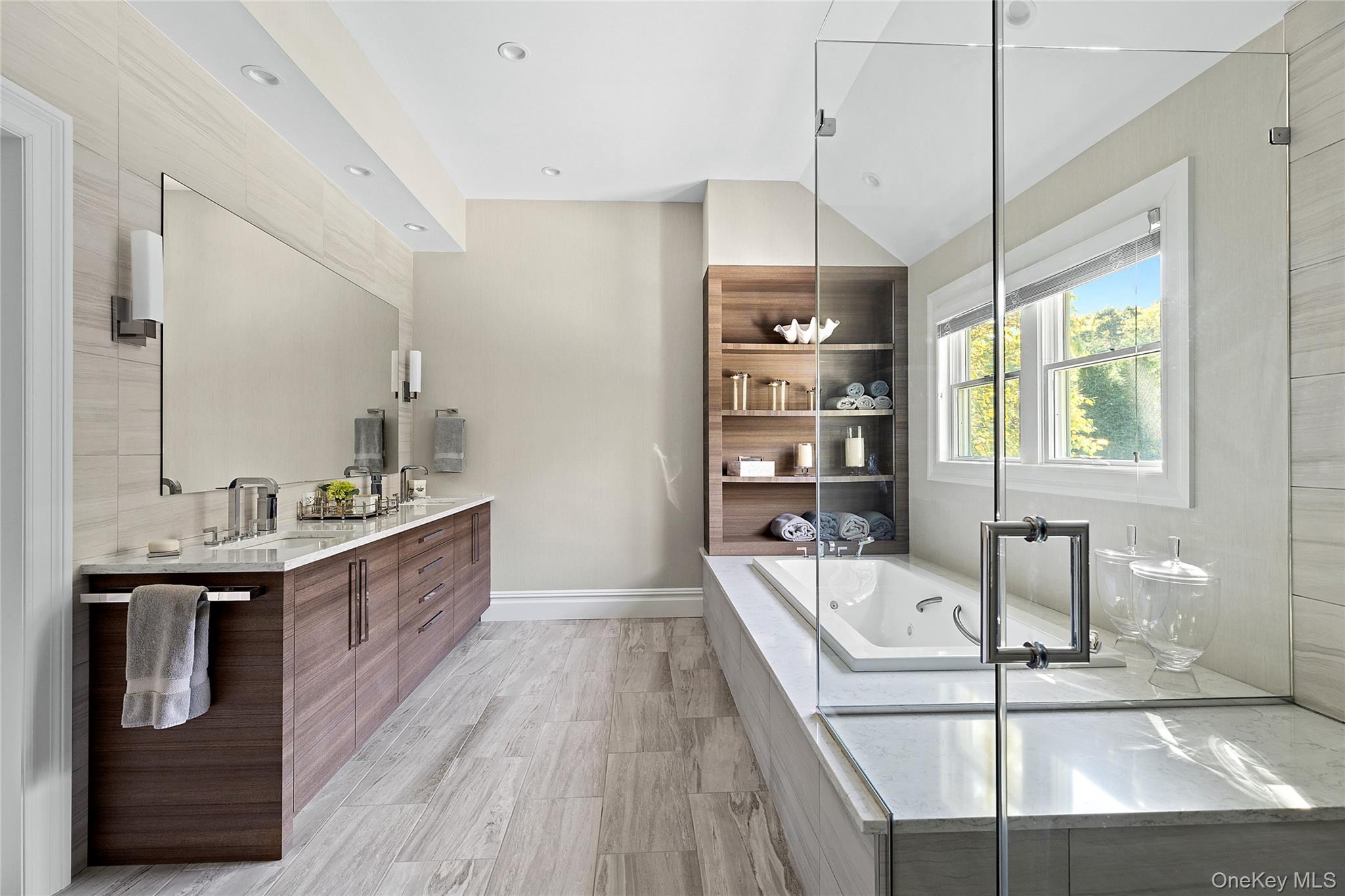 #20 photo, 34 Post Fields Lane, Quogue , NY 11959