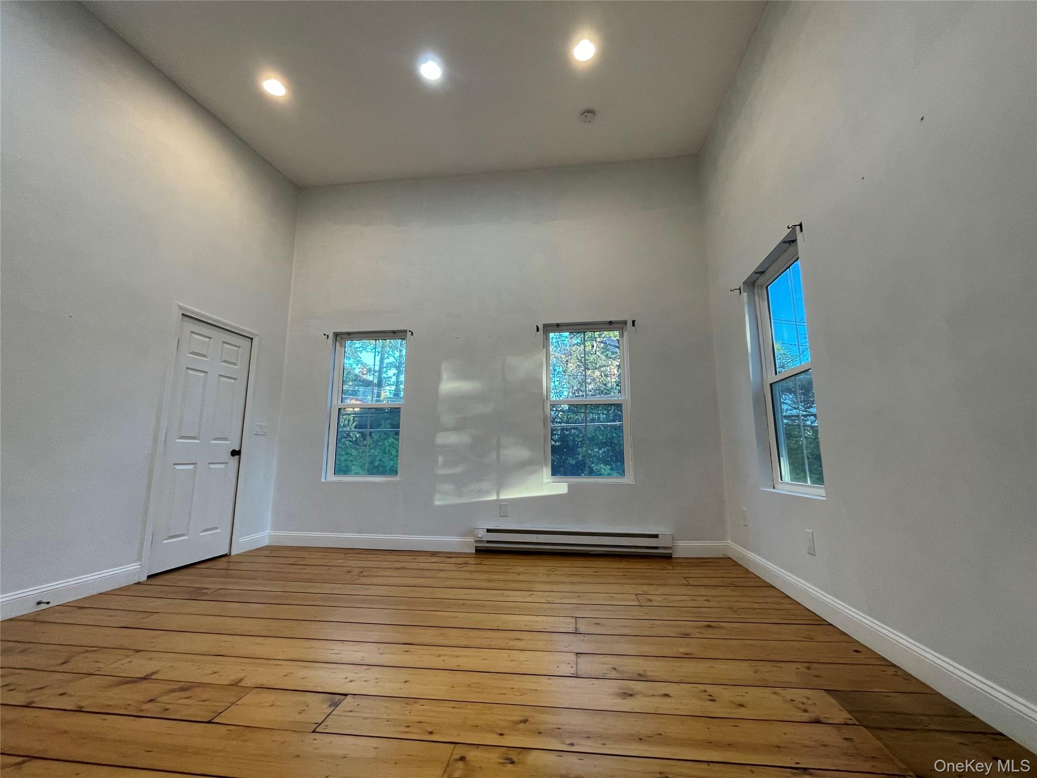 #10 photo, 79-81 S 3rd Street, Hudson , NY 12534