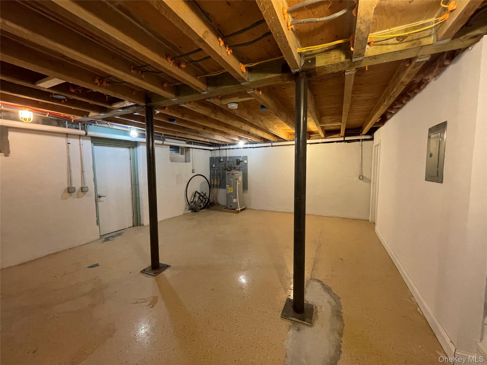 #9 photo, 79-81 S 3rd Street, Hudson , NY 12534