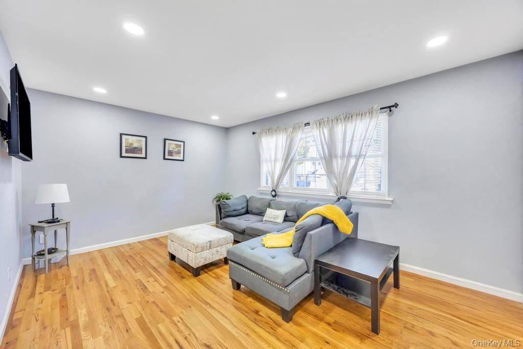 #8 photo, 213-16 102nd Avenue, Queens Village , NY 11429