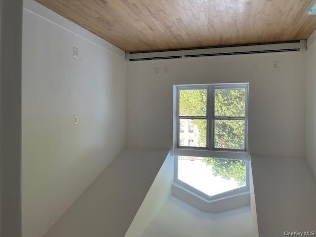 #4 photo, 5104 Post Road, Bronx , NY 10471