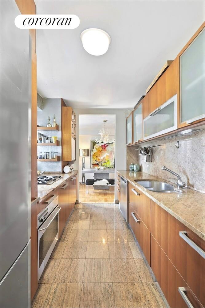 #6 photo, New York City, Sutton Place , NY 10022