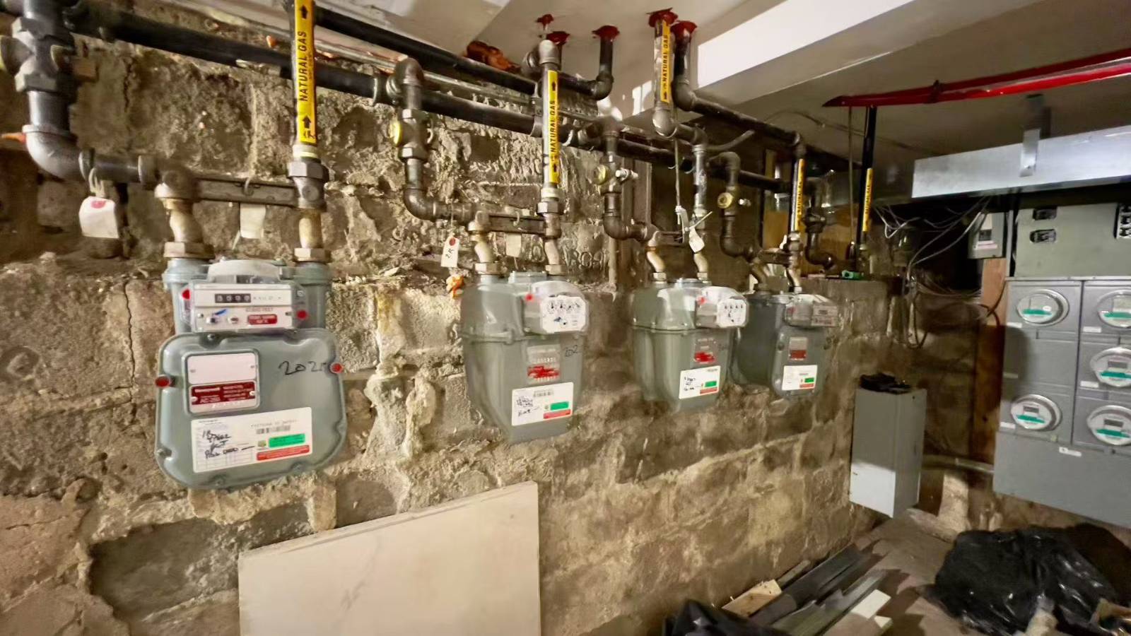 #7 photo, 60-14 56th Avenue, Maspeth , NY 11378