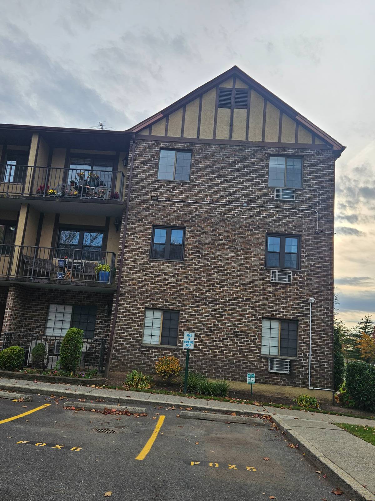 #12 photo, 50 Donna Court, #7, Staten Island , NY 10314