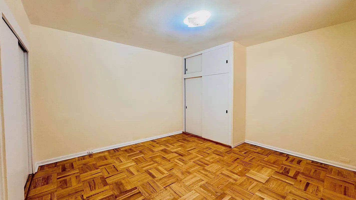 #11 photo, 32-22 91St Street , #106, Jackson Heights , NY 11369