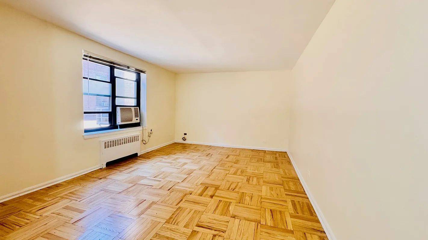 #2 photo, 32-22 91St Street , #106, Jackson Heights , NY 11369