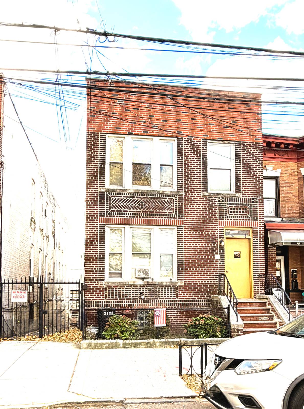 #1 photo, 2120 Chatterton Ave, East Bronx , NY 10472