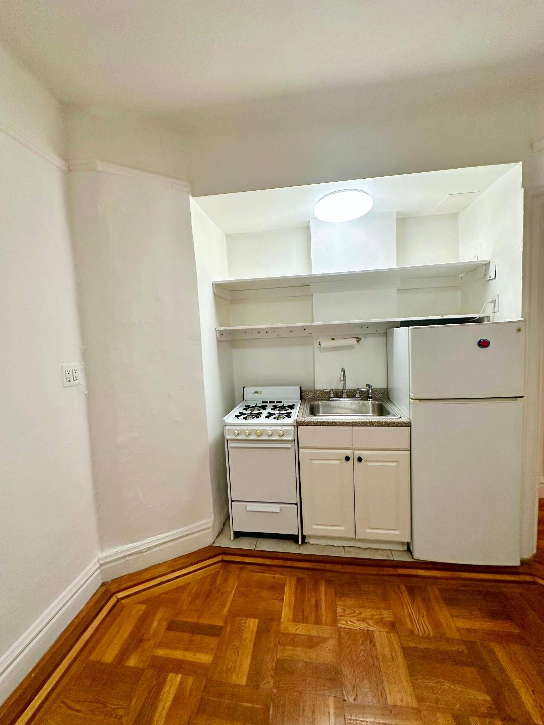 #4 photo, 315 East 77th Street, #6i, NYC , NY 10075