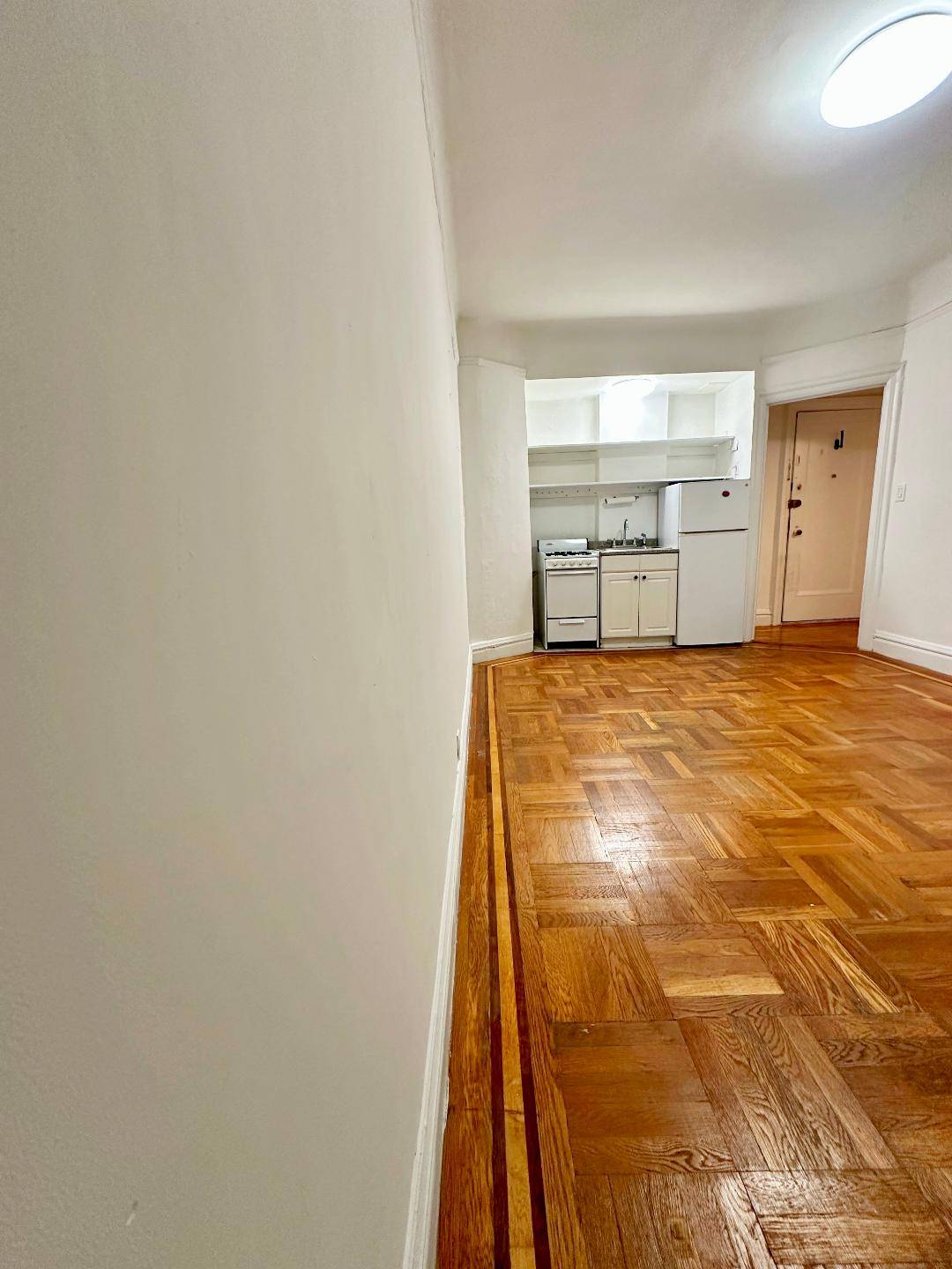 #5 photo, 315 East 77th Street, #6i, NYC , NY 10075