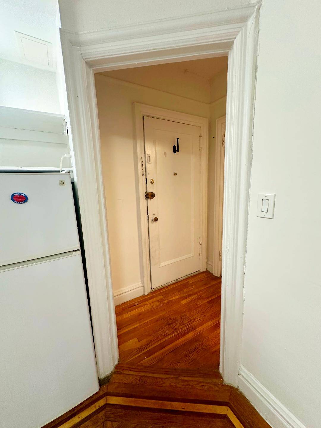 #8 photo, 315 East 77th Street, #6i, NYC , NY 10075