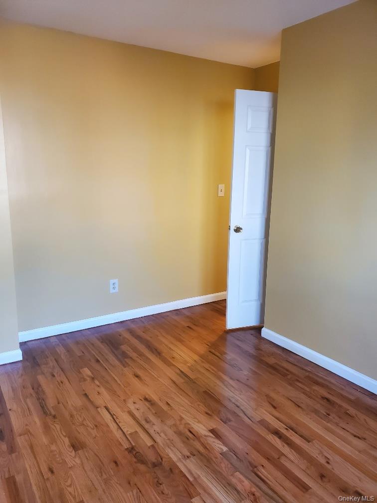 #7 photo, 9-15 College Place, College Point , NY 11356