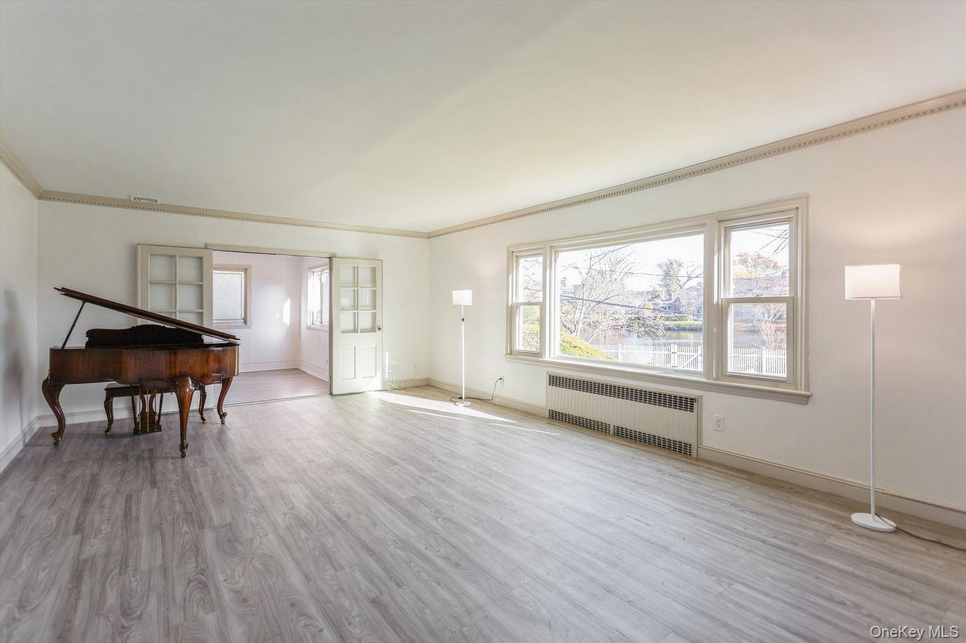 #9 photo, 1 S Sutton Place, 長島 Lawrence , NY 11559