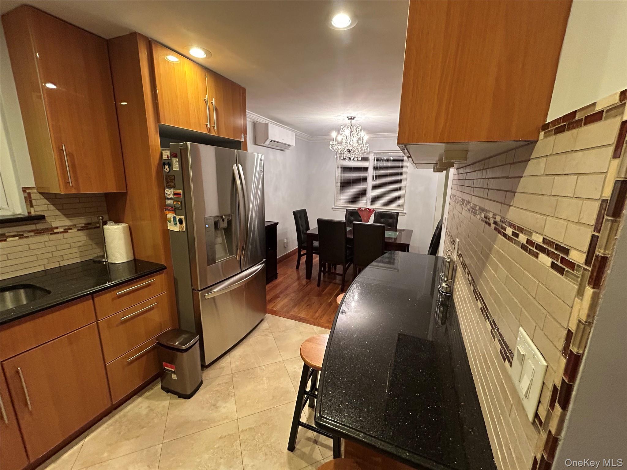 #4 photo, 59-26 Linden Street, Ridgewood , NY 11385