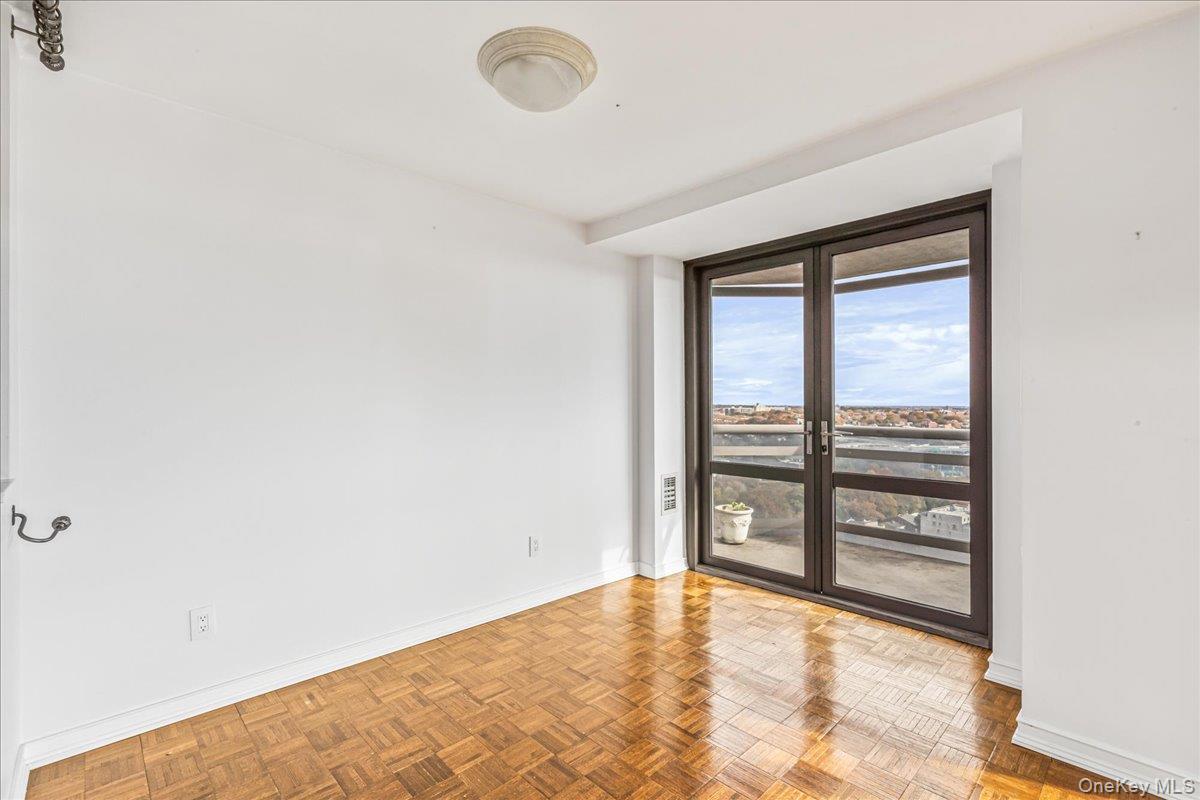 #10 photo, 112-01 Queens Boulevard, Forest Hills , NY 11375