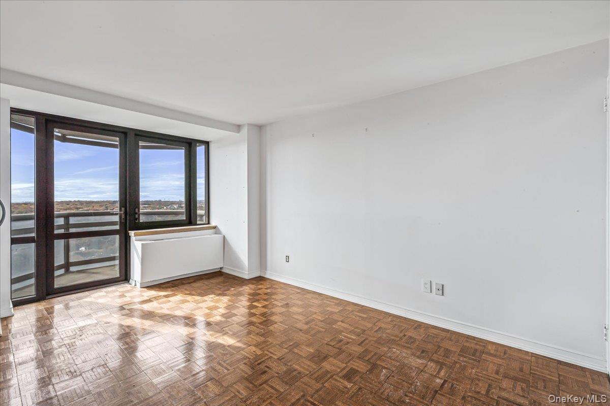 #15 photo, 112-01 Queens Boulevard, Forest Hills , NY 11375