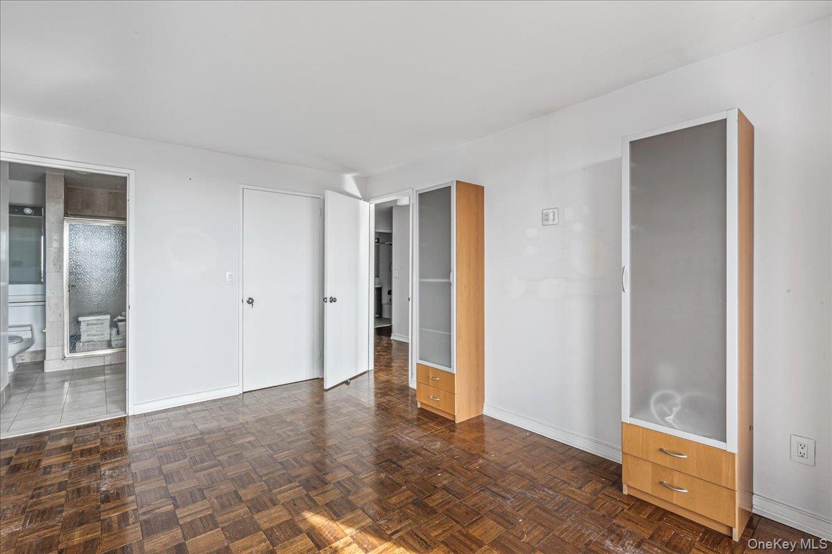 #16 photo, 112-01 Queens Boulevard, Forest Hills , NY 11375