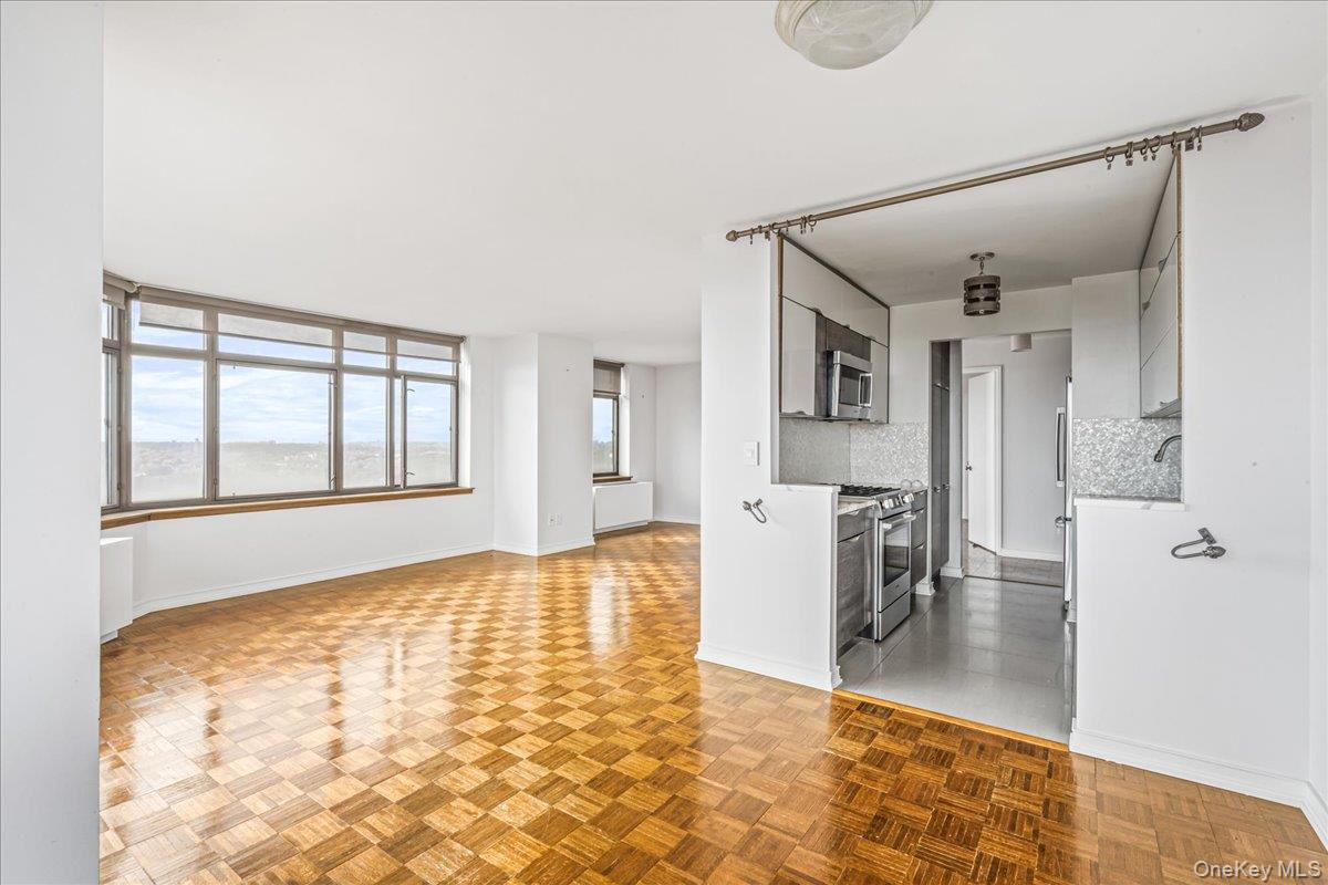 #9 photo, 112-01 Queens Boulevard, Forest Hills , NY 11375