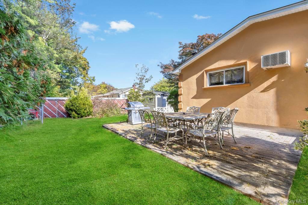 #6 photo, 53 Stevenson Place, Deer Park , NY 11729