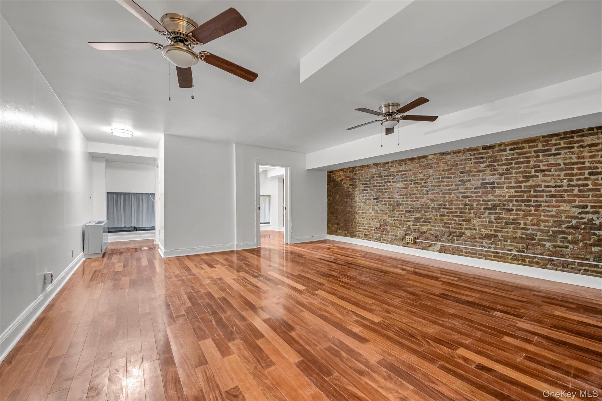 #18 photo, 77 Bleecker Street, New York (Manhattan) , NY 10012