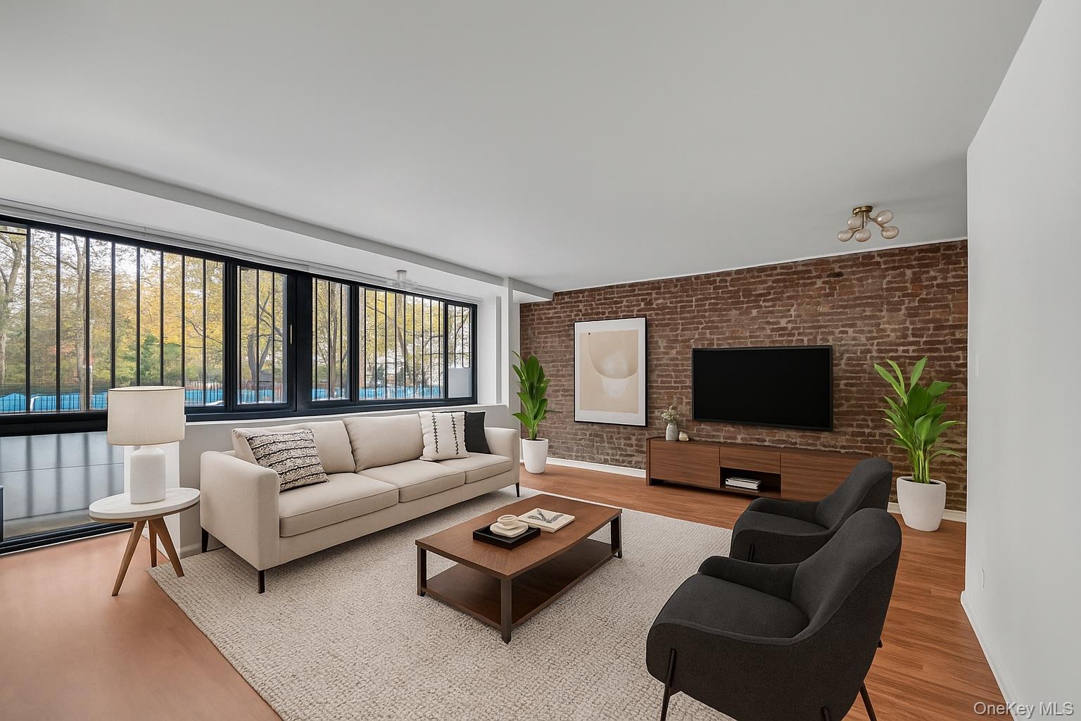 #4 photo, 77 Bleecker Street, New York (Manhattan) , NY 10012