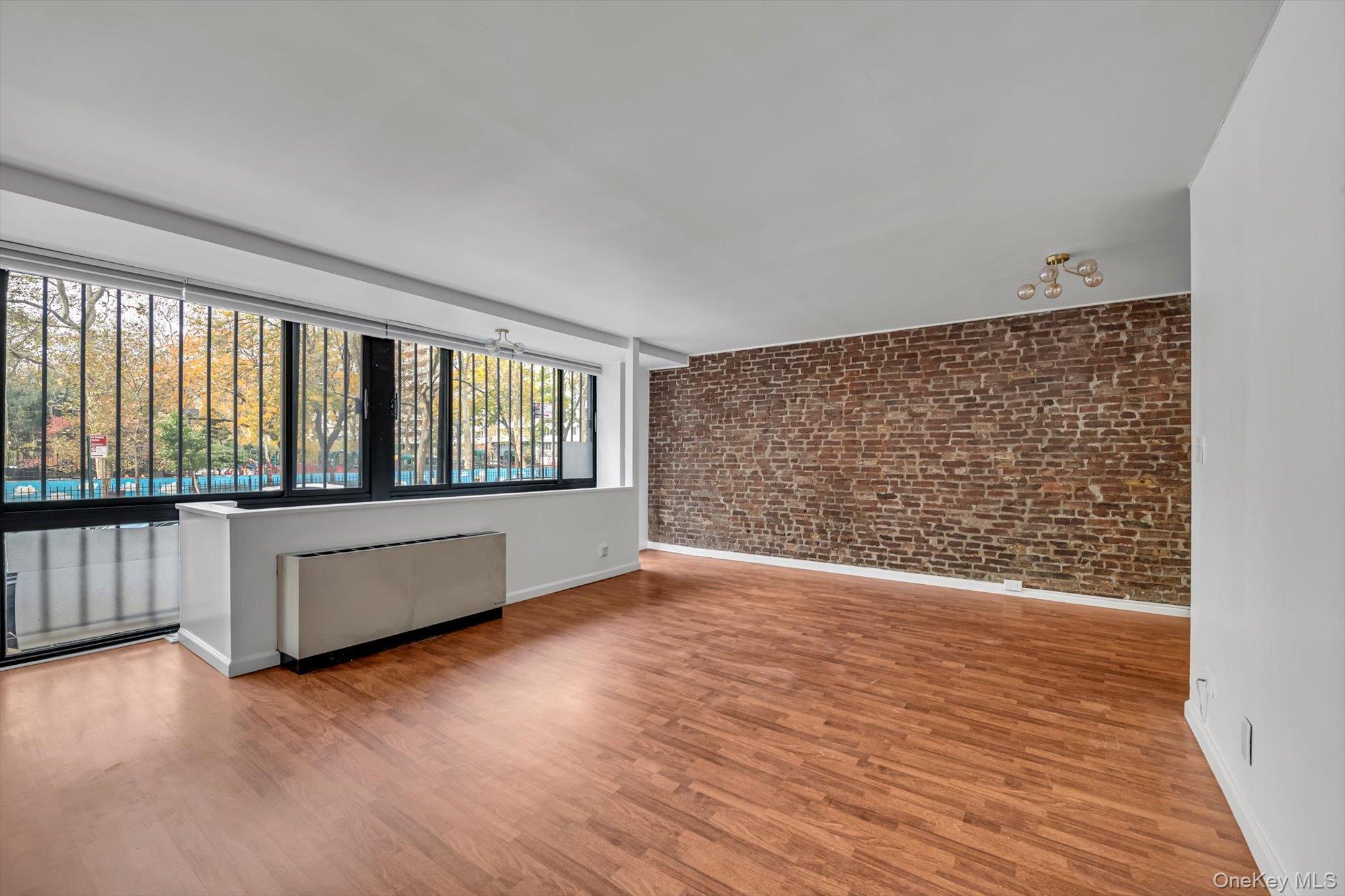 #5 photo, 77 Bleecker Street, New York (Manhattan) , NY 10012