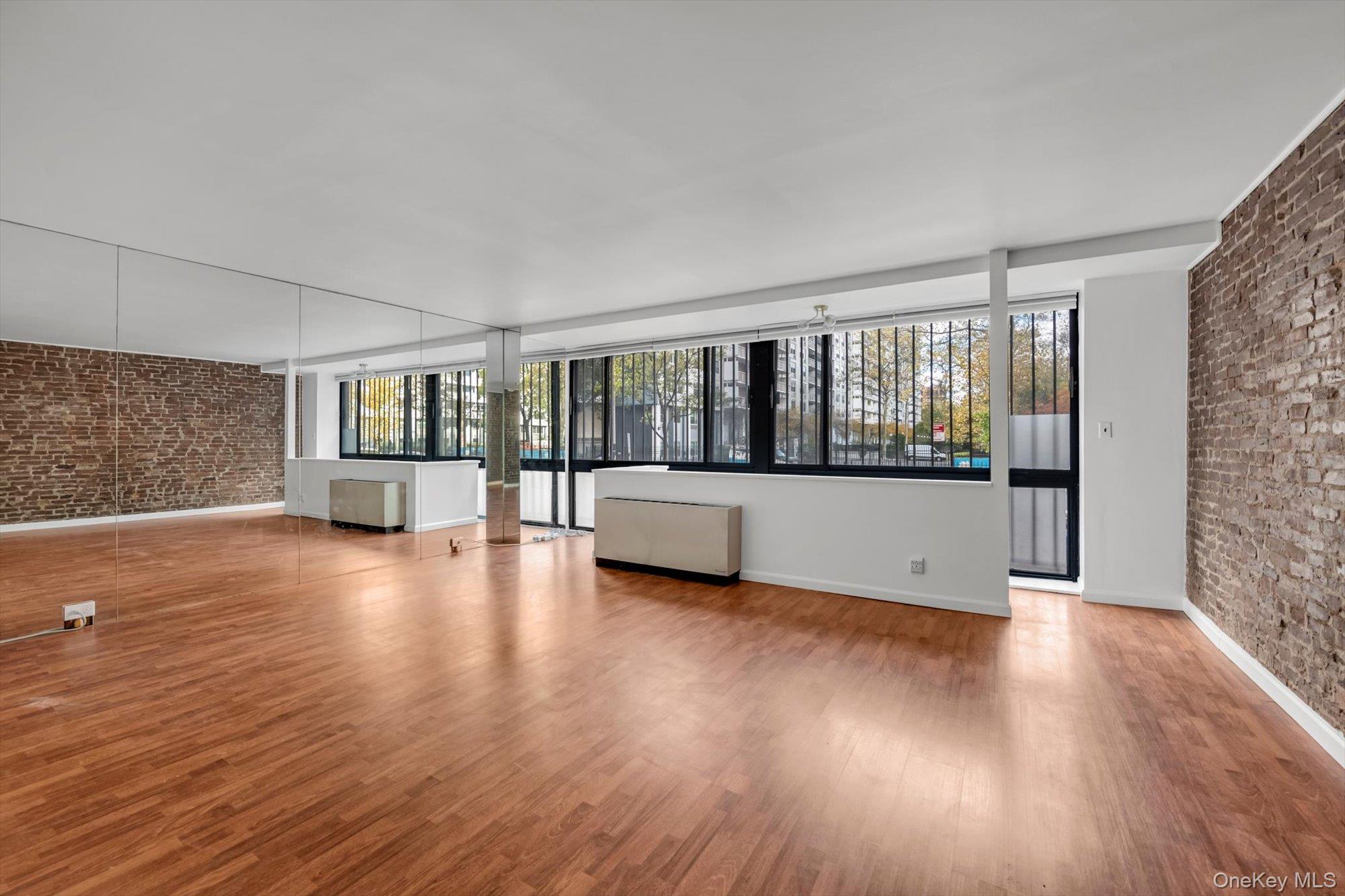 #7 photo, 77 Bleecker Street, New York (Manhattan) , NY 10012