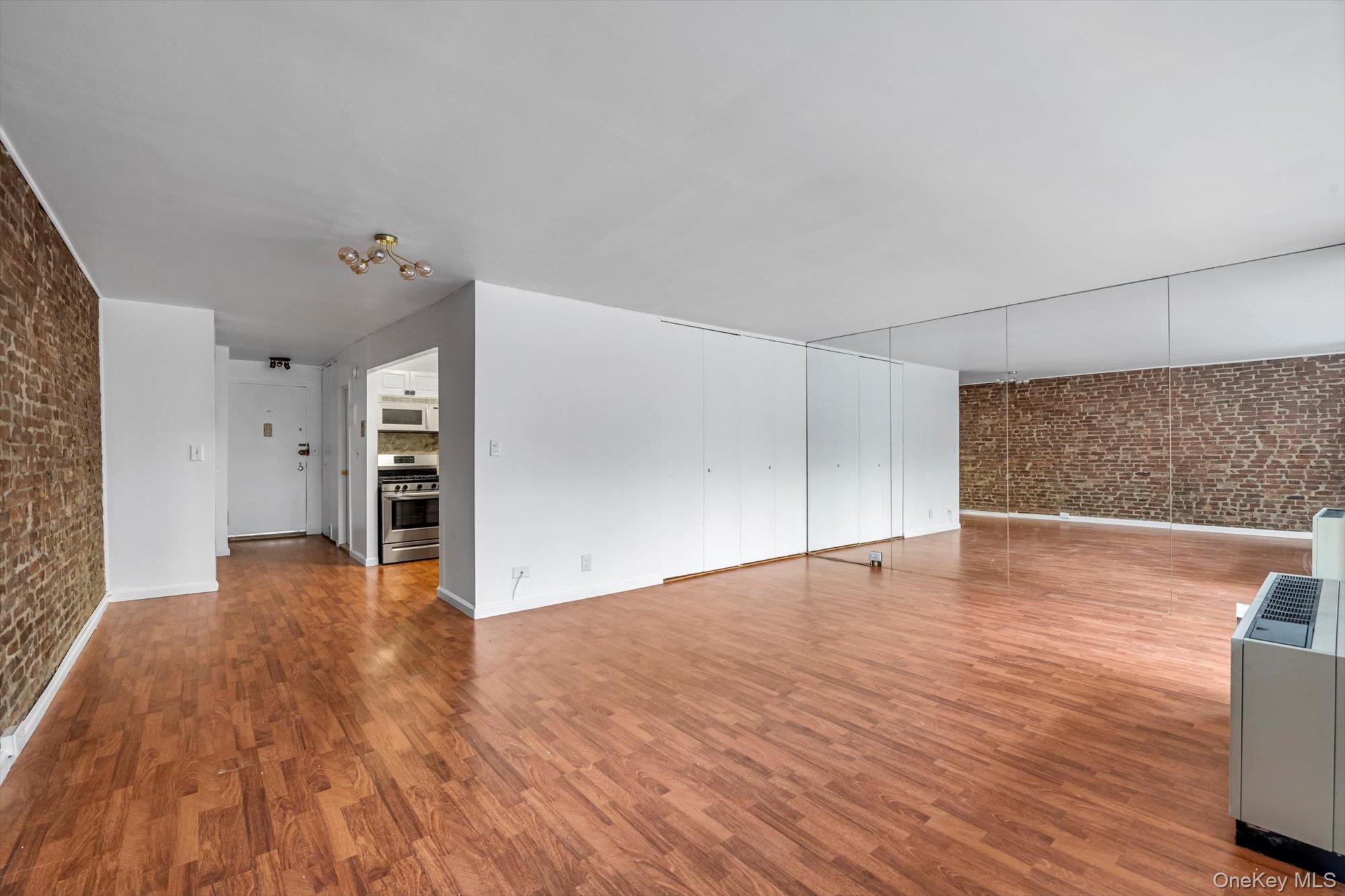 #9 photo, 77 Bleecker Street, New York (Manhattan) , NY 10012