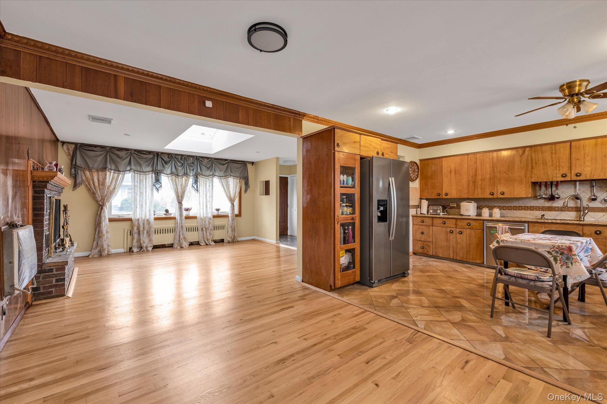 #5 photo, 26 Humphrey Drive, Syosset , NY 11791