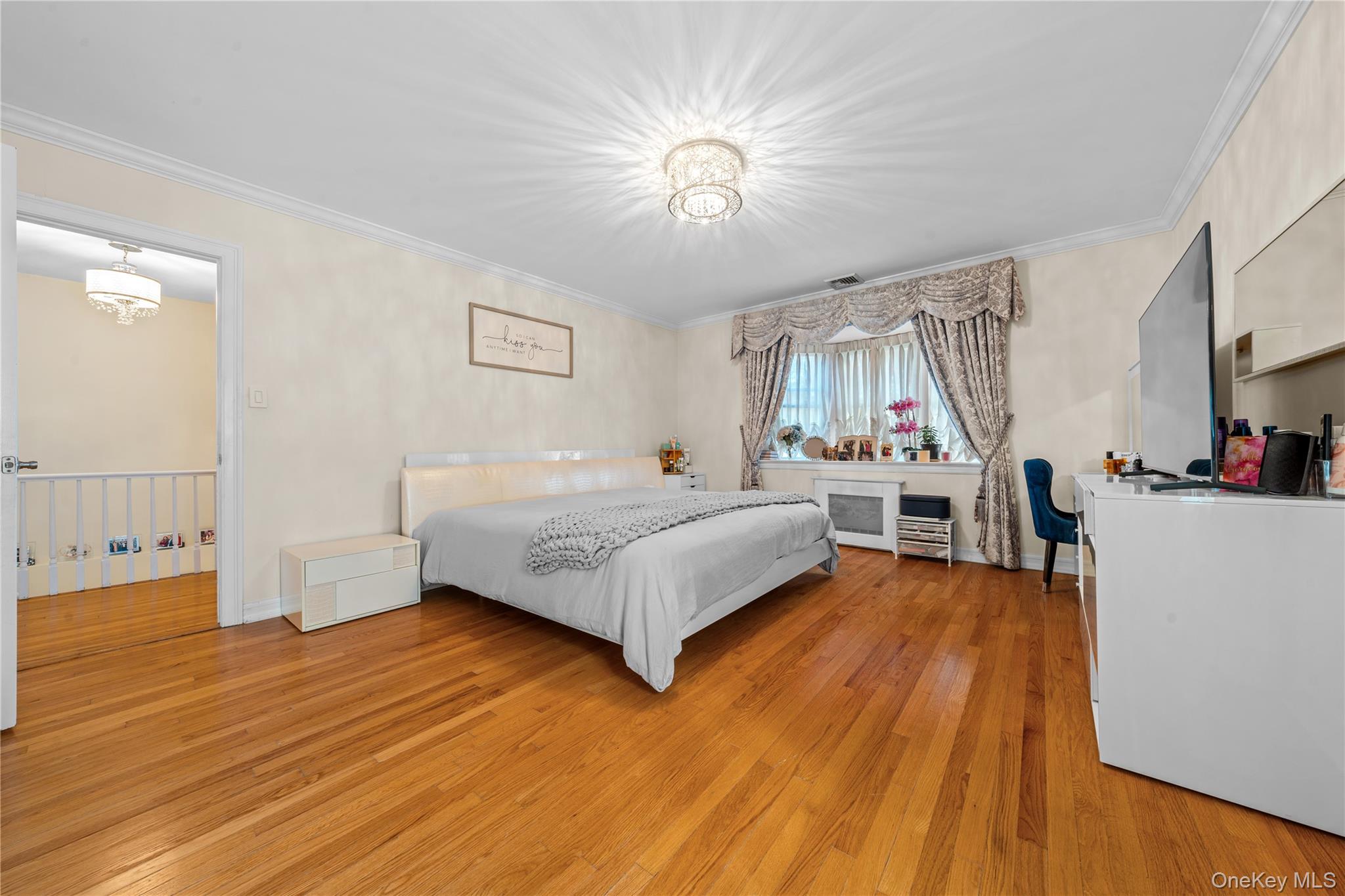 #15 photo, 8210 215th Street, Hollis Hills , NY 11427