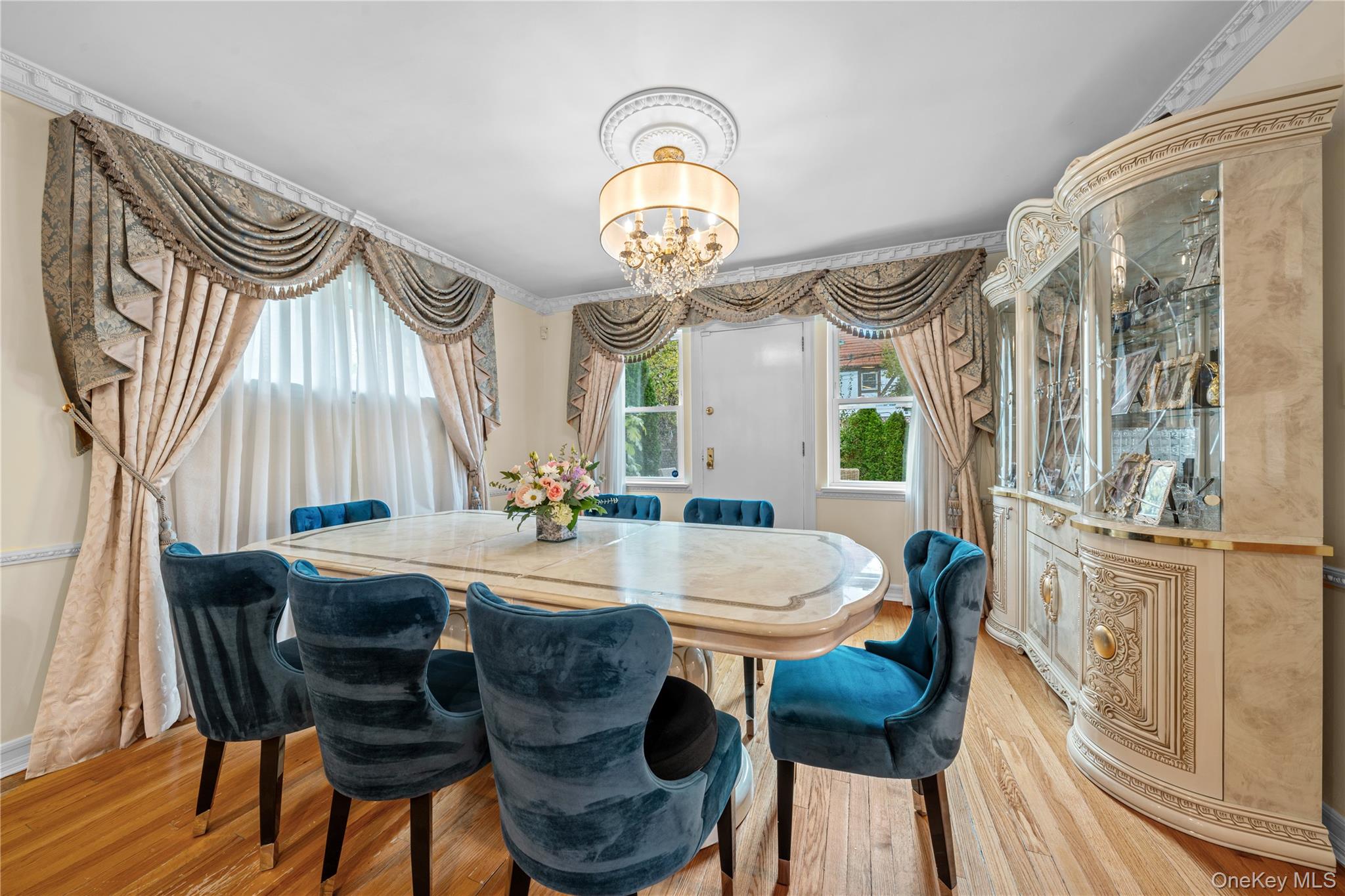 #8 photo, 8210 215th Street, Hollis Hills , NY 11427