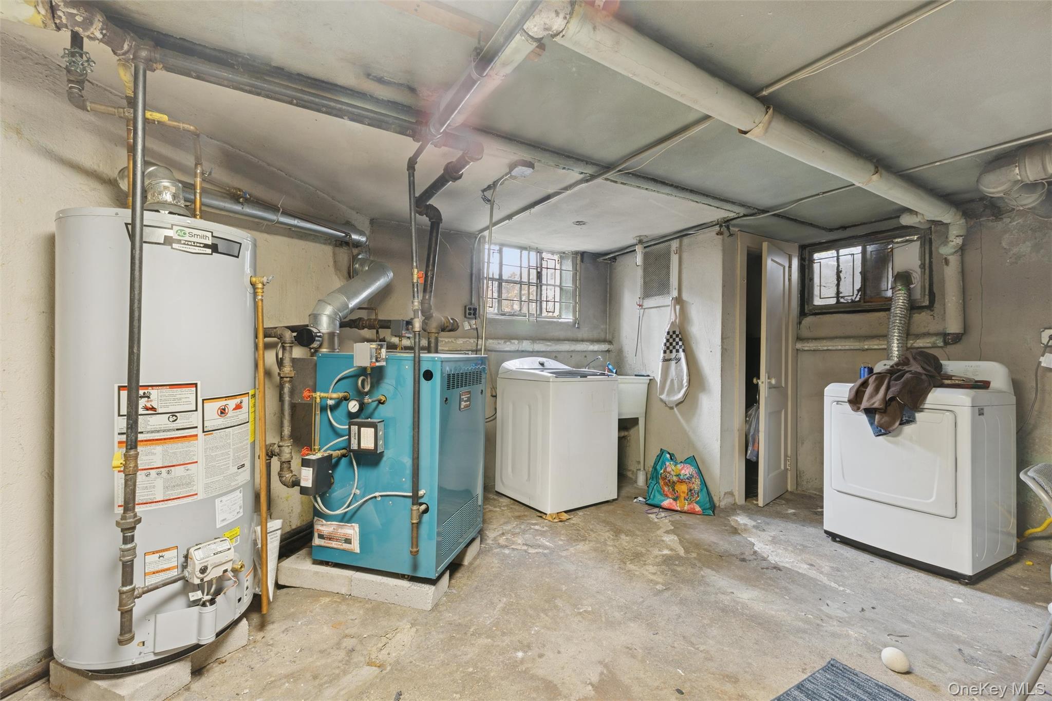 #20 photo, 213 Burns Street, Forest Hills , NY 11375