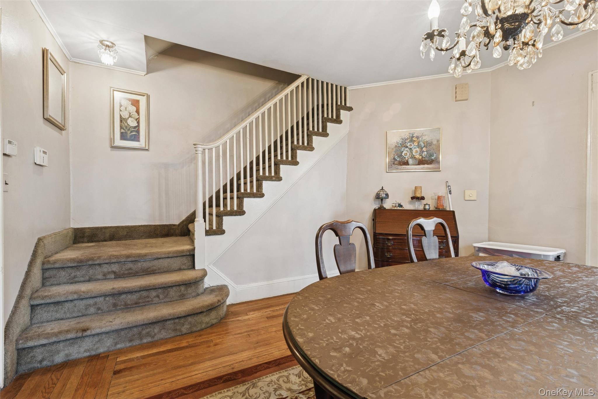 #5 photo, 213 Burns Street, Forest Hills , NY 11375