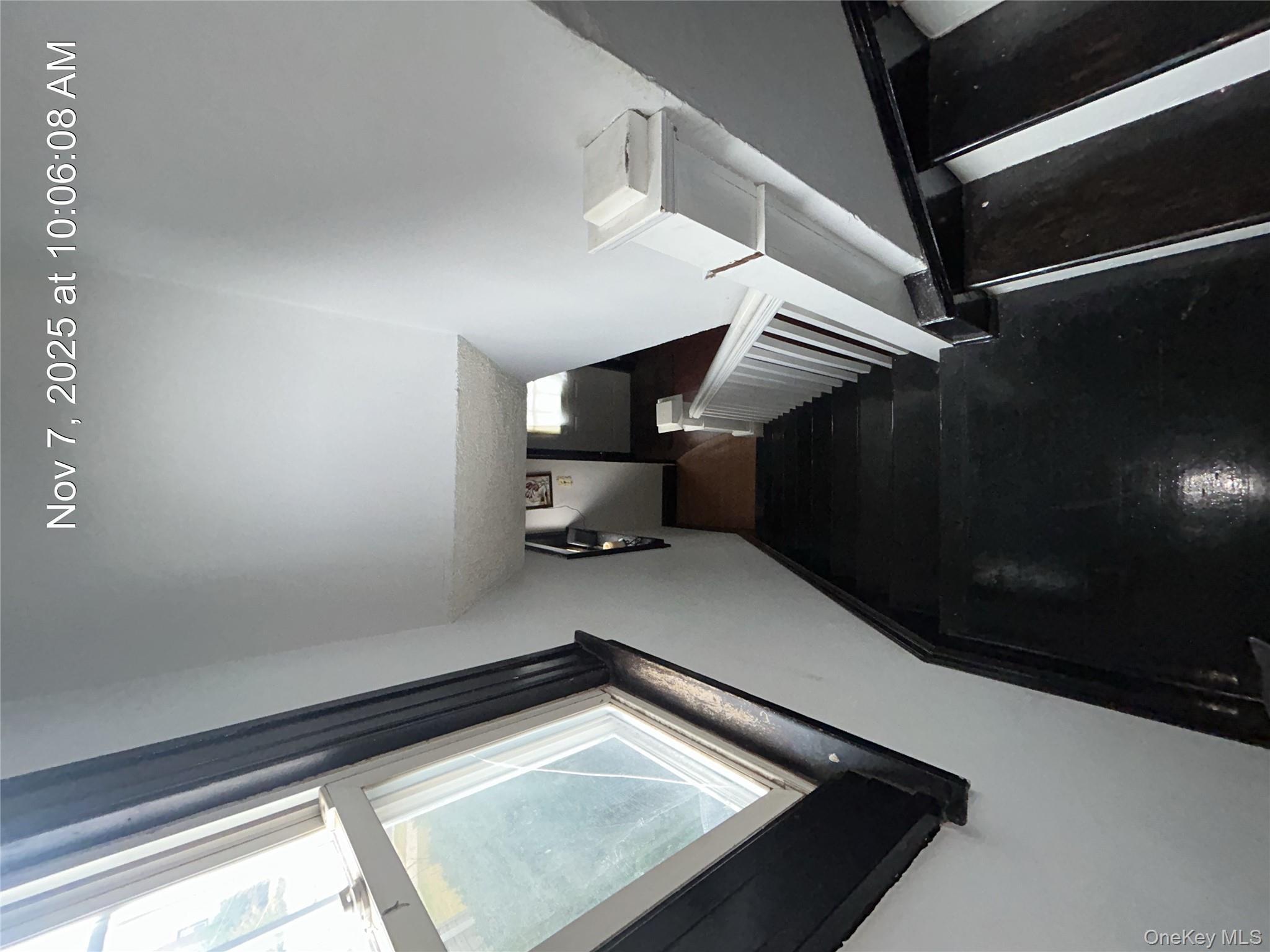 #4 photo, 12 Washington Court, Hempstead , NY 11550