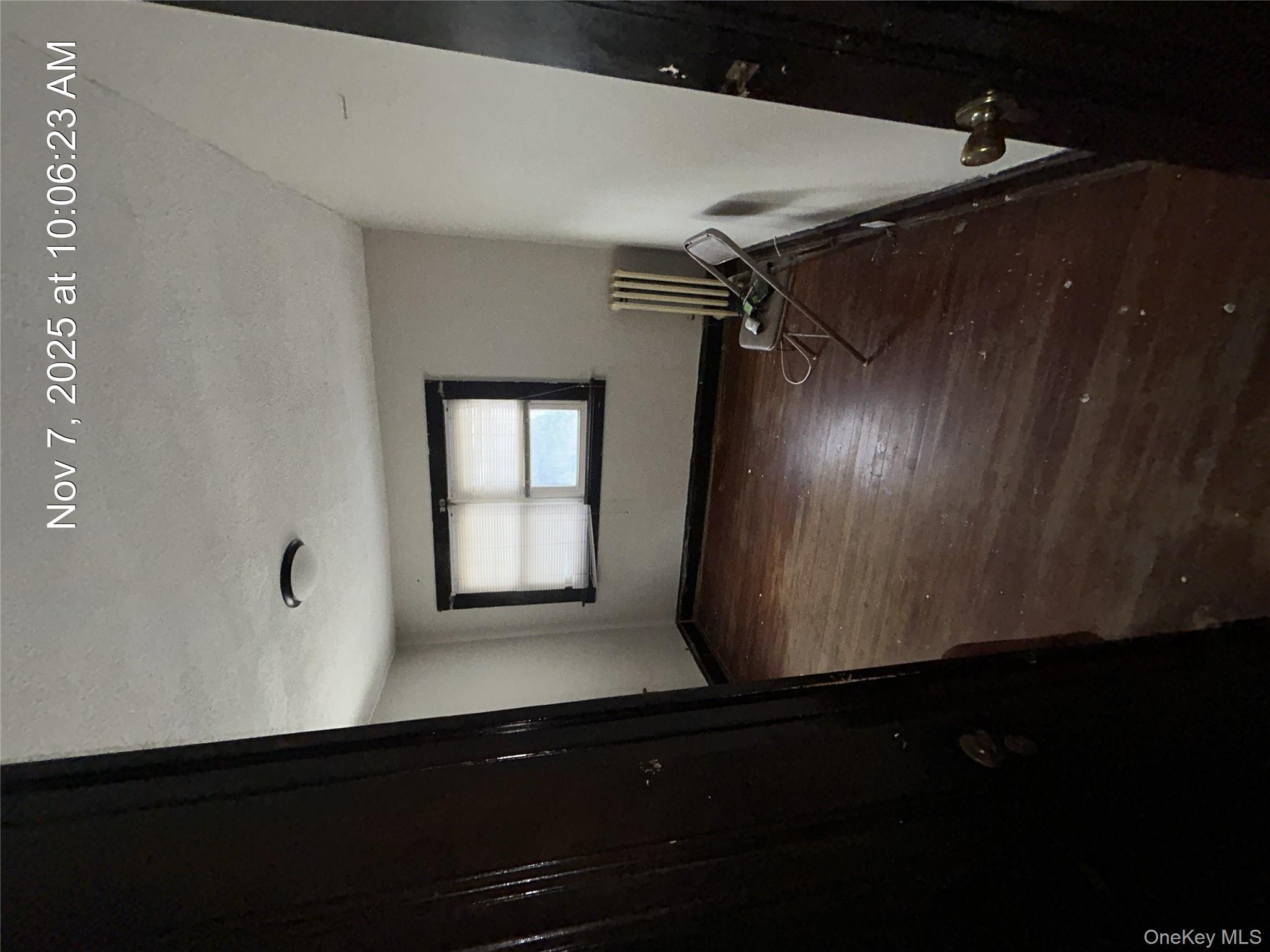 #6 photo, 12 Washington Court, Hempstead , NY 11550