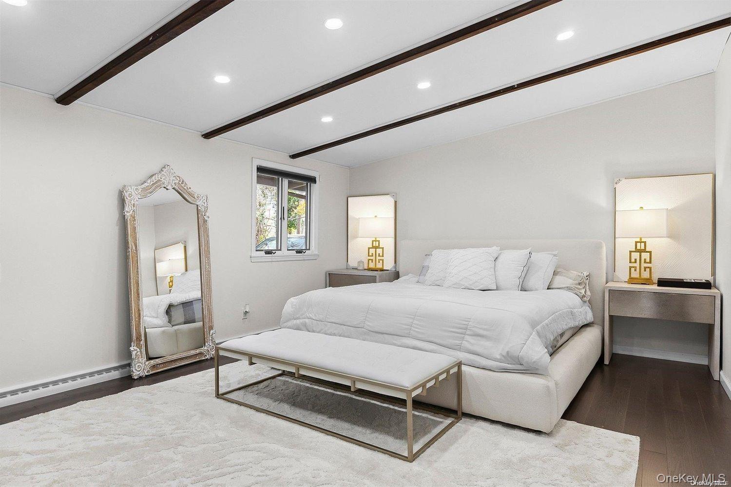 #17 photo, 131 Oakside Drive, Smithtown , NY 11787