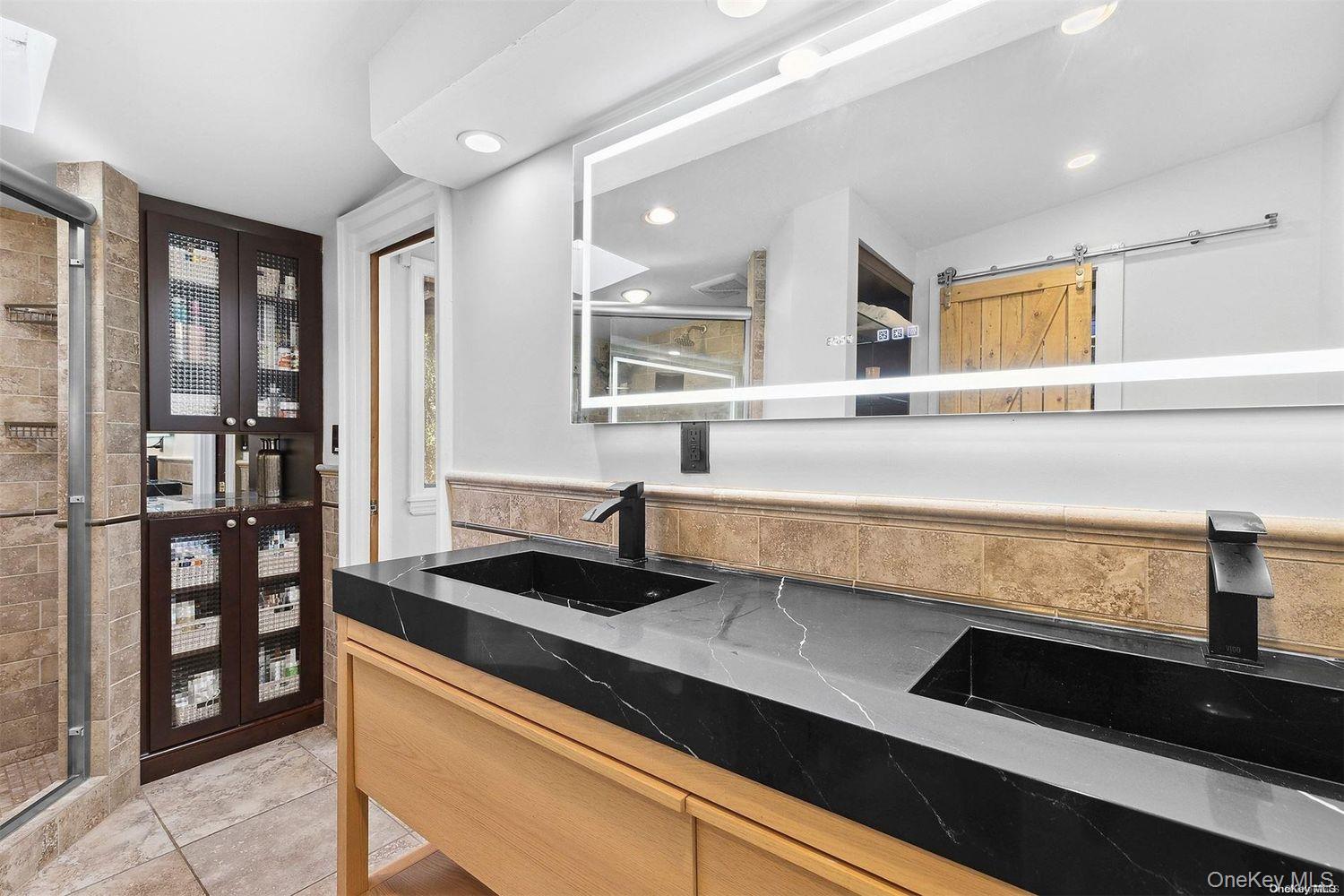 #18 photo, 131 Oakside Drive, Smithtown , NY 11787