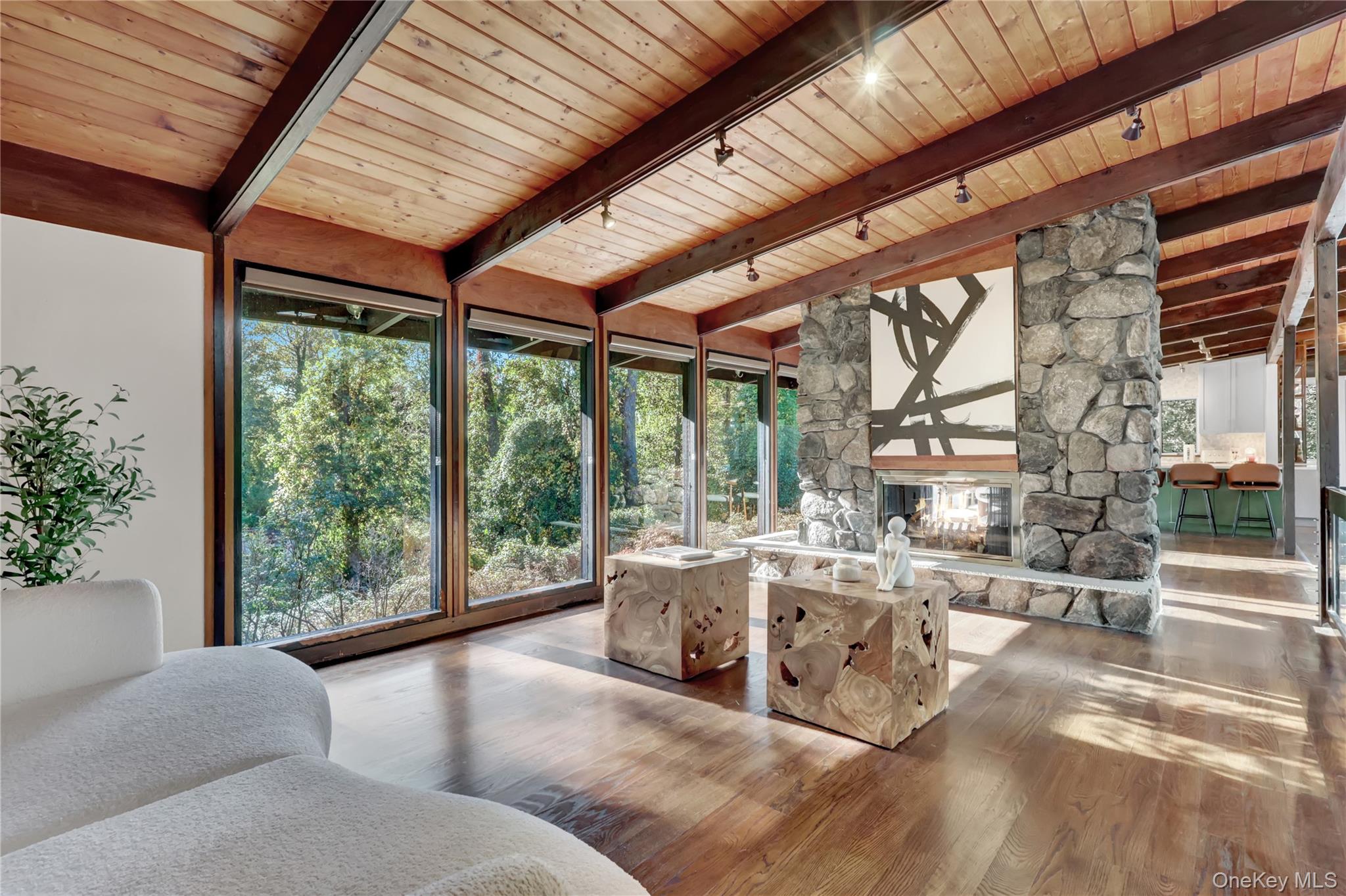 #8 photo, 131 Oakside Drive, Smithtown , NY 11787