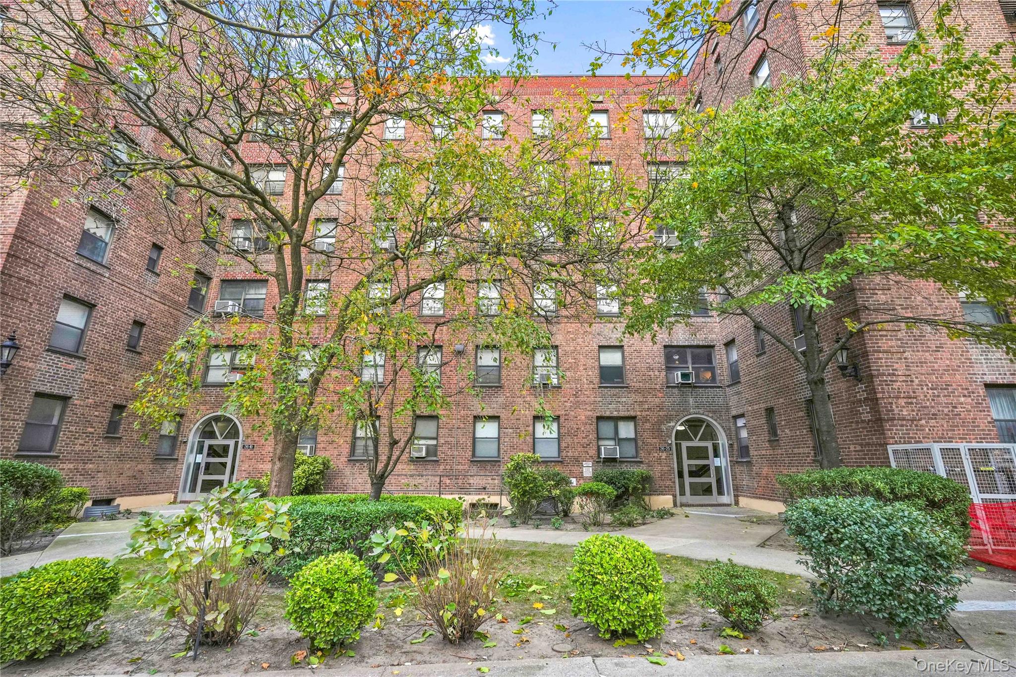 #18 photo, 26-25 141 Street, Flushing , NY 11354