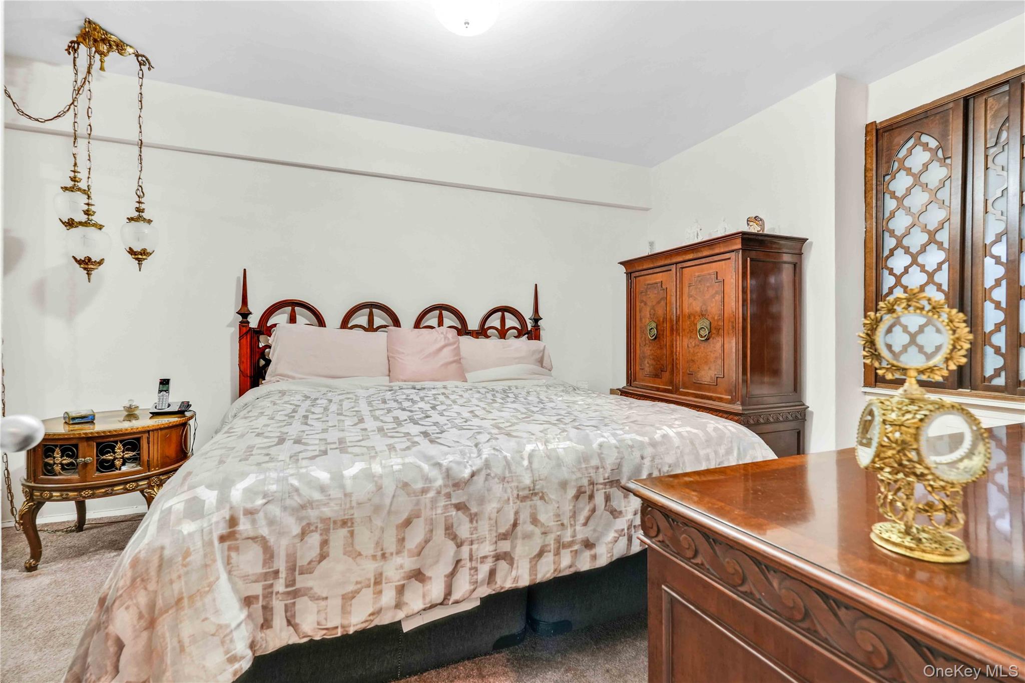 #7 photo, 26-25 141 Street, Flushing , NY 11354