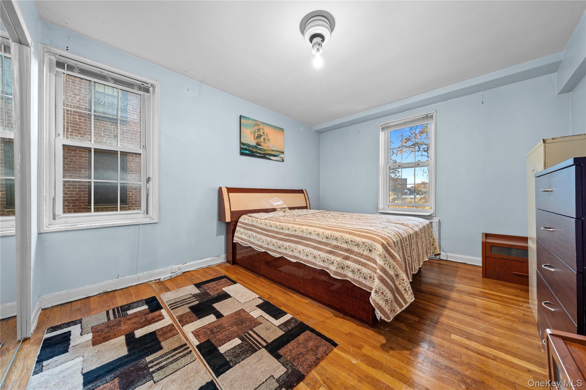 #11 photo, 140-18 burden crescent, Briarwood , NY 11435