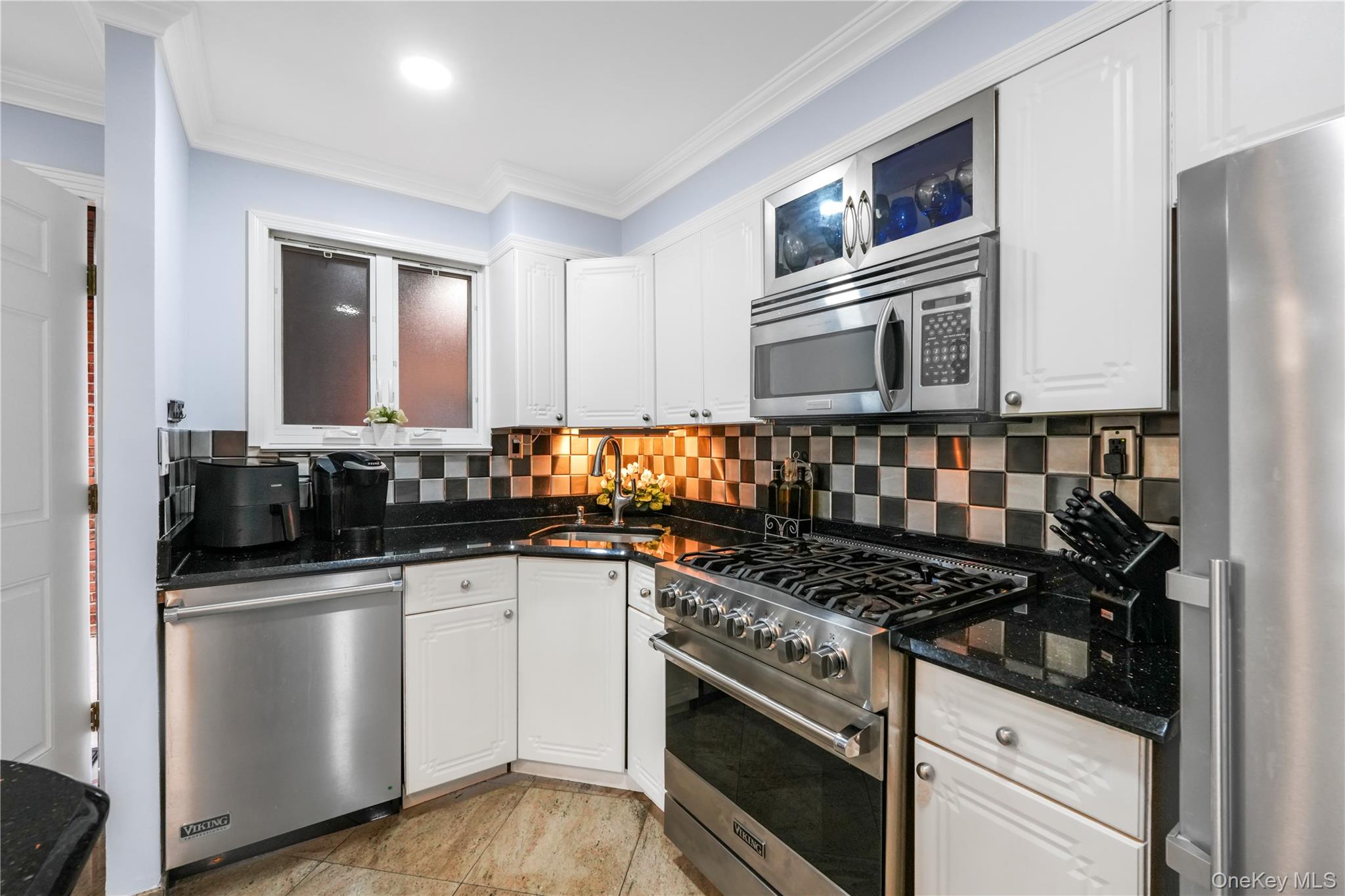 #4 photo, 427 Schorr Drive, College Point , NY 11356