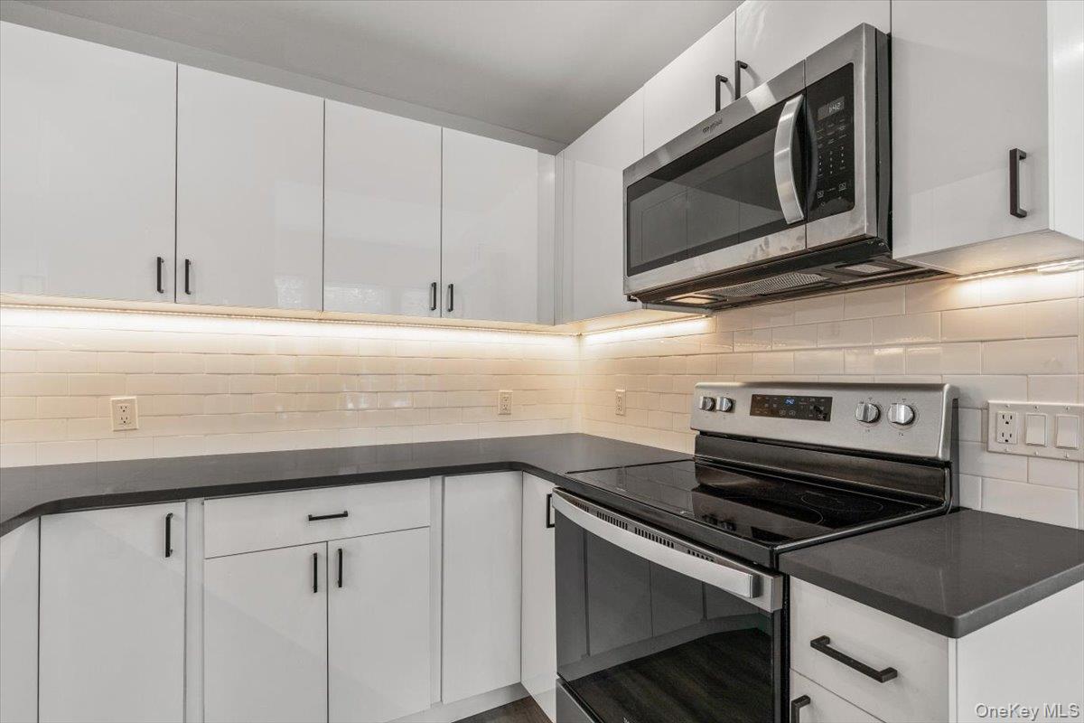 #8 photo, 49 Beekman Avenue, Sleepy Hollow , NY 10591