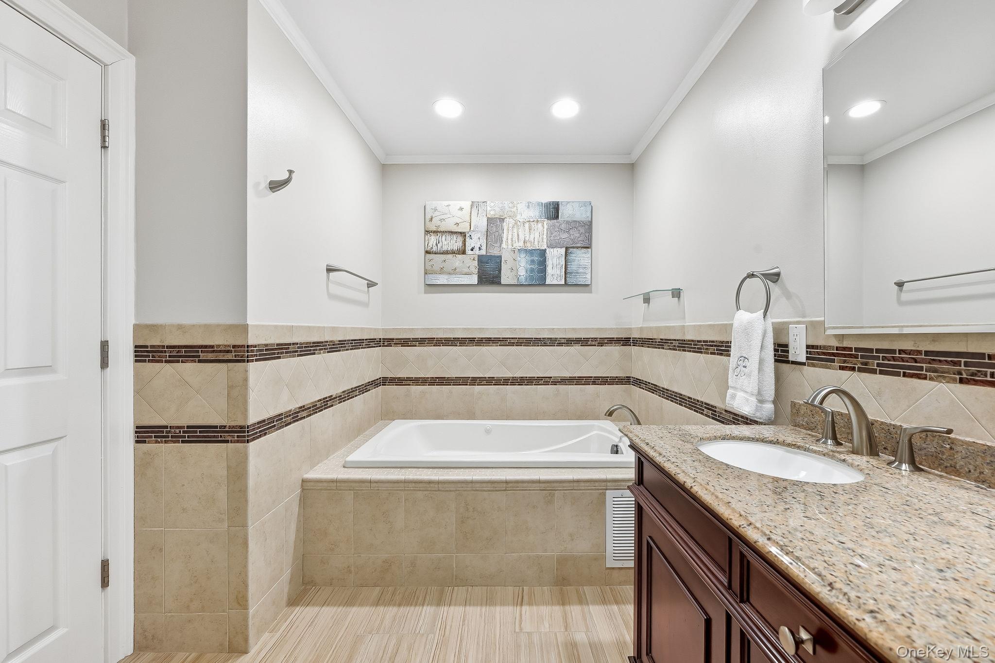 #18 photo, 349 Heritage Hills, Somers , NY 10589