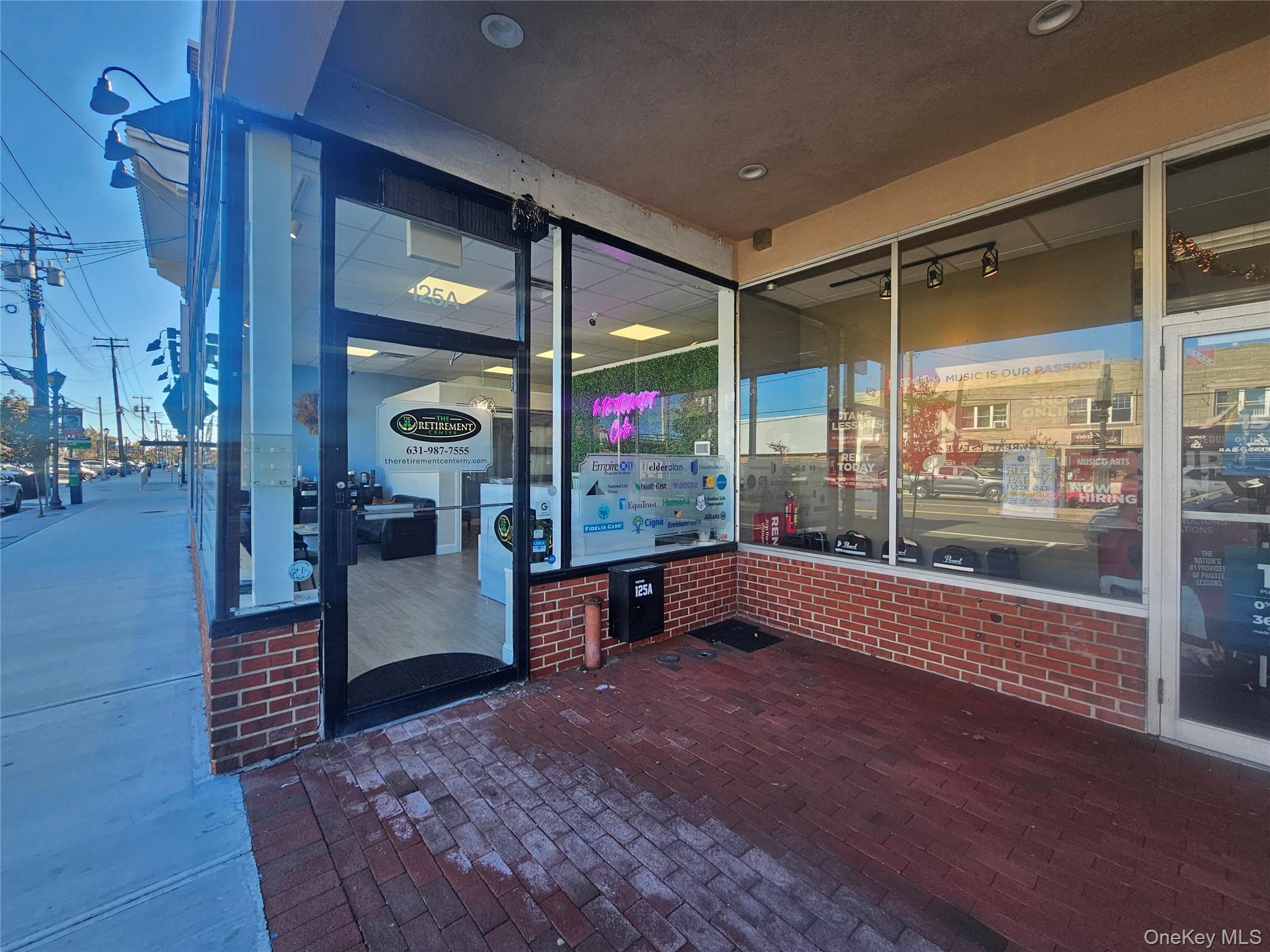 #2 photo, 125 S Wellwood Avenue, Lindenhurst , NY 11757