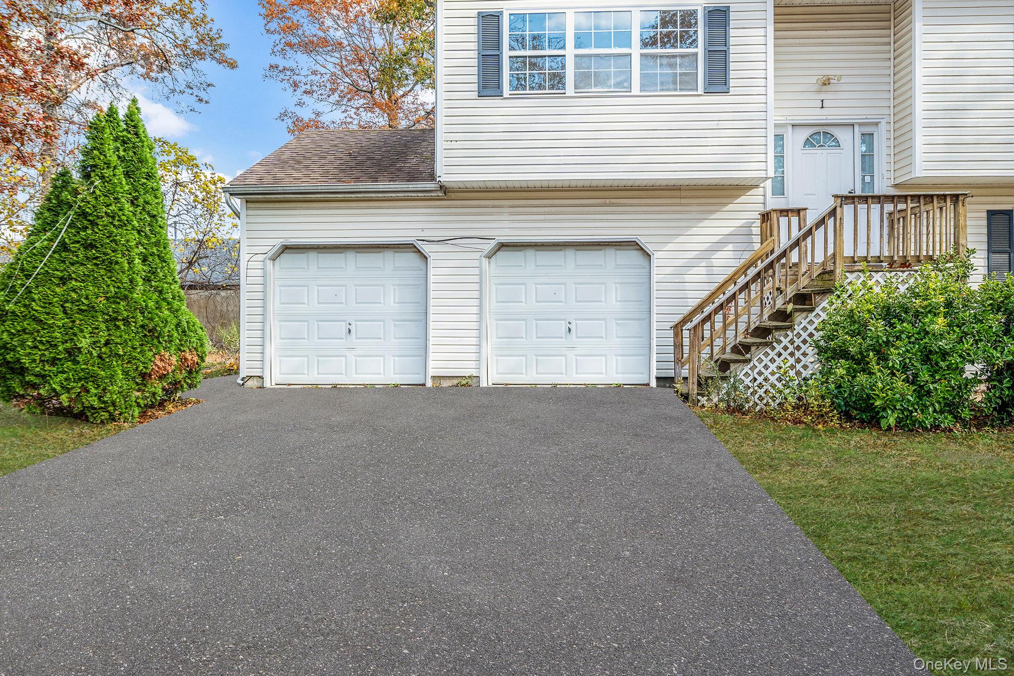 #4 photo, 1 Wendy Drive, Farmingville , NY 11738