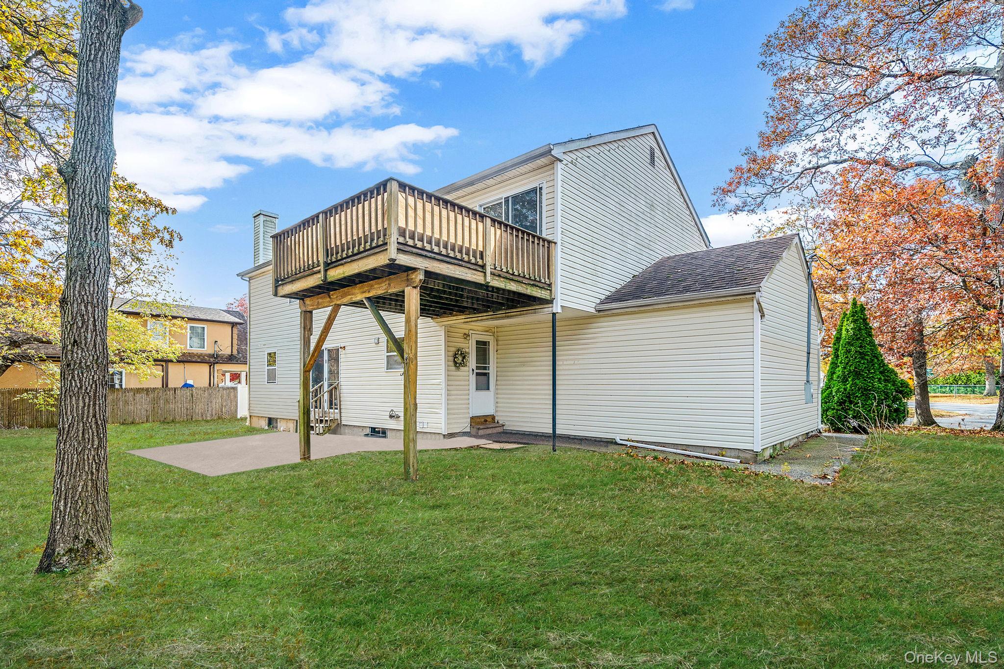 #7 photo, 1 Wendy Drive, Farmingville , NY 11738