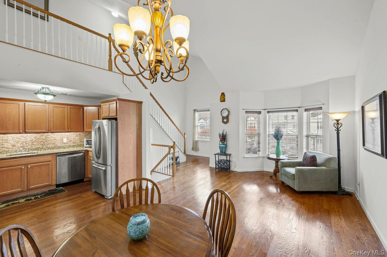 #2 photo, 419 Autumn Drive, East Meadow , NY 11554